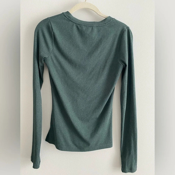 ATHLETA Uptempo Ribbed Henley Long Sleeve Size XXS (fits like fitted XS) - Picture 6 of 6
